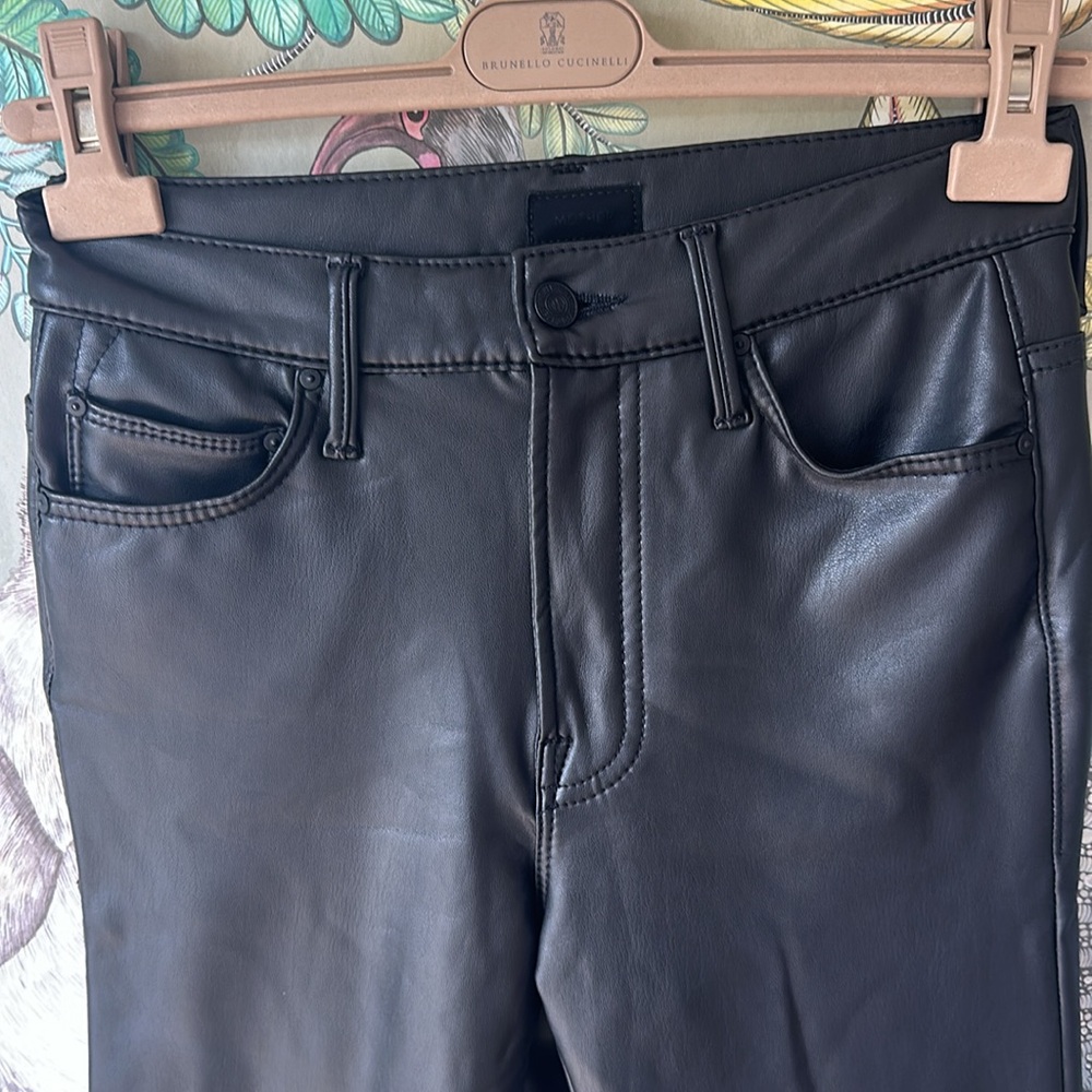 Faux leather pants - Picture 2 of 7